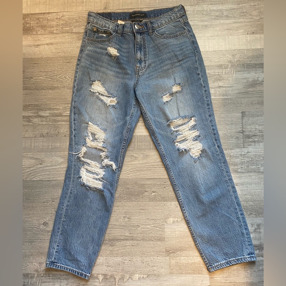 Aeropostale Mom Jeans